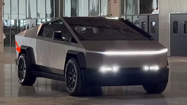 Chất lượng Tesla Cybertruck bị chê thậm tệ, nhiều chi tiết như được gắn bằng băng dính