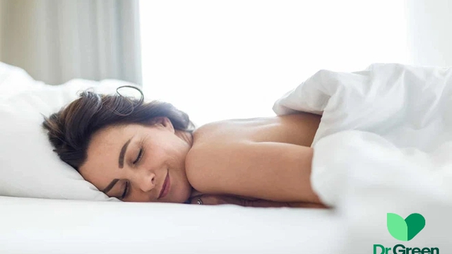 5 lợi ích khi ngủ khỏa thân: Mùa hè là thời điểm thích hợp để làm, tốt cho cả nam và nữ