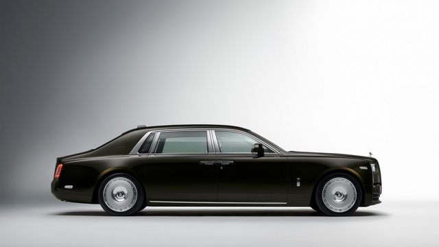 Ảnh chi tiết Rolls-Royce Phantom Series II vừa ra mắt thế giới