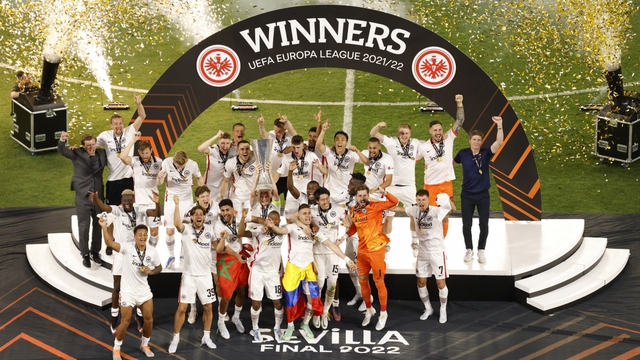 Kết quả chung kết Europa League: Frankfurt vô địch sau khi hạ Rangers trên chấm luân lưu