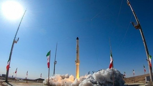 Iran phóng thử tên lửa đẩy giữa lúc đàm phán hạt nhân sắp nối lại