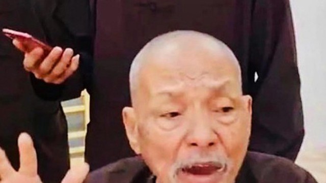Lật tẩy clip “thầy ông nội” ở “Tịnh thất Bồng Lai”
