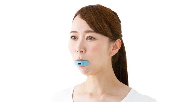 Nhật Bản phát triển thiết bị 'đào tạo' hát karaoke hay như ca sĩ