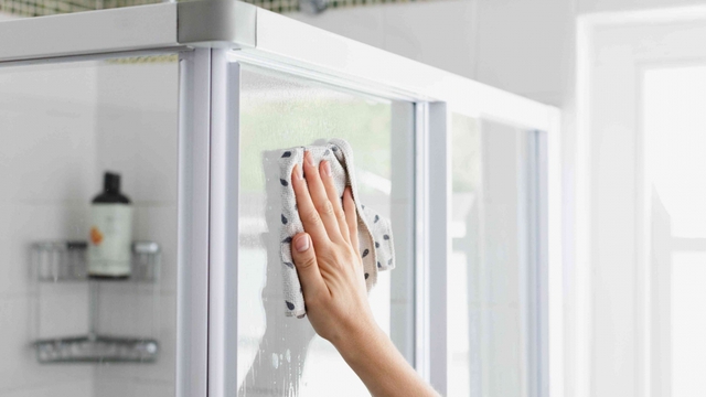 Nói lời tạm biệt với mùi hôi nhà tắm