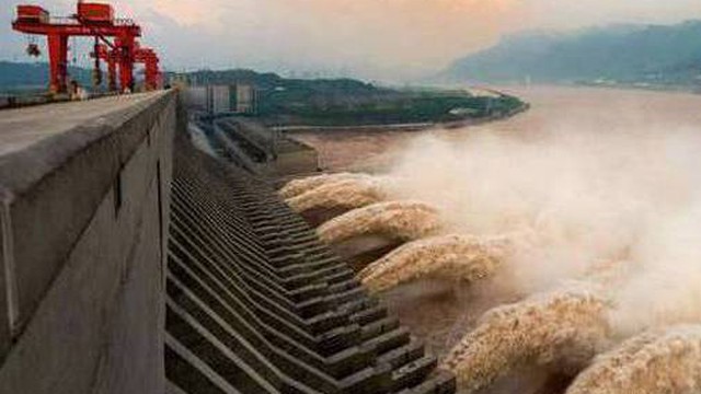 Vì sao đập thủy điện lớn nhất thế giới chưa bao giờ hoạt động hết công suất?