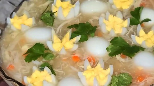 Món khai vị đẹp mắt, ngon giòn sần sật với nấm tuyết