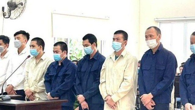 Mâu thuẫn tình ái vì cùng yêu một cô gái, người chết kẻ đi tù