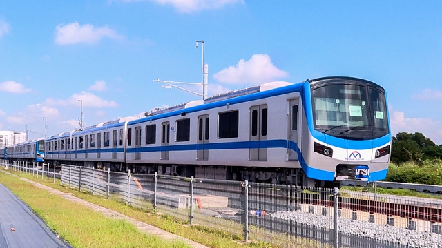 Metro số 1 TP HCM dời vận hành; Singapore sắp có depot "4 trong 1" đầu tiên của thế giới