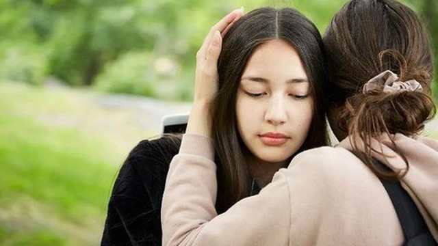 Câu nói của con ở tuổi dậy thì khiến bất cứ người mẹ nào cũng tổn thương