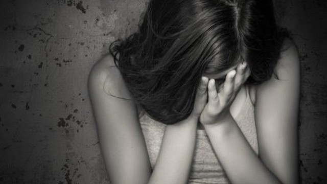 Cô gái đánh mất "cái ngàn vàng" khi làm gia sư và câu chuyện phía sau khiến bác sĩ vô cùng xót xa
