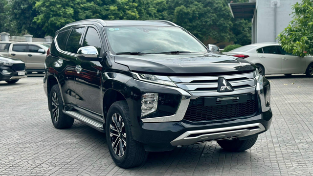Cả xe Mitsubishi nhập và lắp đều được hỗ trợ hết trước bạ, chủ xe tiết kiệm tới hơn 130 triệu phí lăn bánh