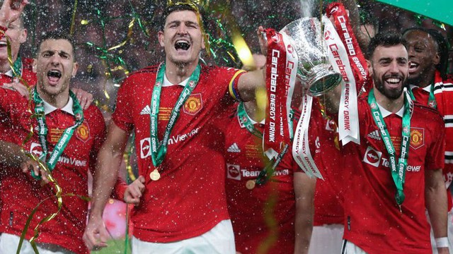 'Thổi bay' Newcastle, Man United giành chức vô địch đầy quý giá sau 6 năm trắng tay