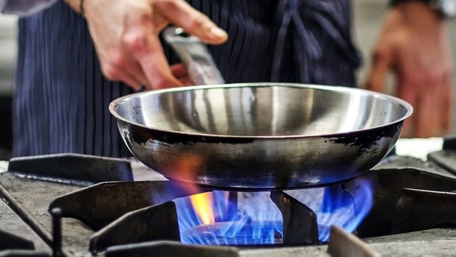 Mỹ công bố 2 nghiên cứu gây sốc, làm bùng nổ tranh cãi lớn: Có nên dùng bếp gas nữa hay không?
