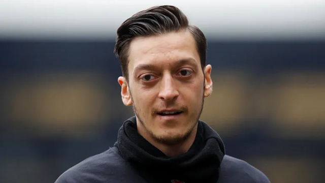 Dấu ấn không thể phai mờ của 'Vua kiến tạo' Mesut Ozil