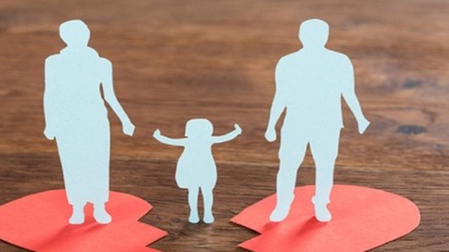Phải làm thế nào khi bị chồng cũ cấm thăm con?