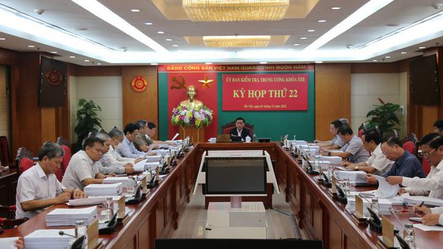Kỷ luật một loạt cán bộ Kiểm sát, Công an tỉnh