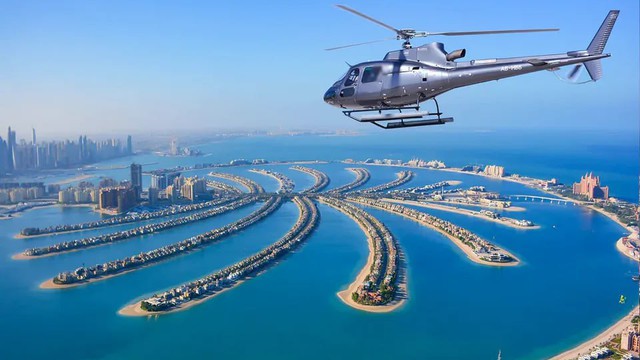Kiếm tiền nhanh như gió, giới nhà giàu Dubai tiêu tiền cũng không hề nương tay: Thuê máy bay để đỡ tai nạn, cây ATM phải “nhả ra vàng”