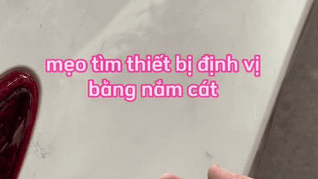 Rộ clip chỉ cách dùng nắm cát tìm thiết bị định vị trên ô tô: Nhiều người xem xong không lý giải nổi 1 điều