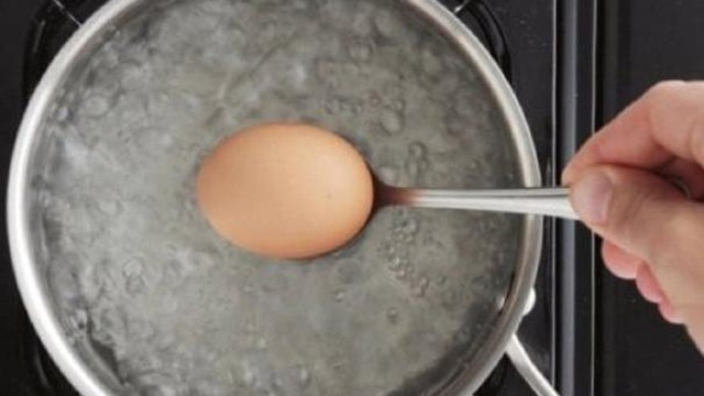 Luộc trứng gà theo cách này không khác gì rước bệnh vào người