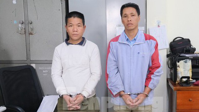 Phát hiện kho heroin trong hang đá nơi rừng sâu