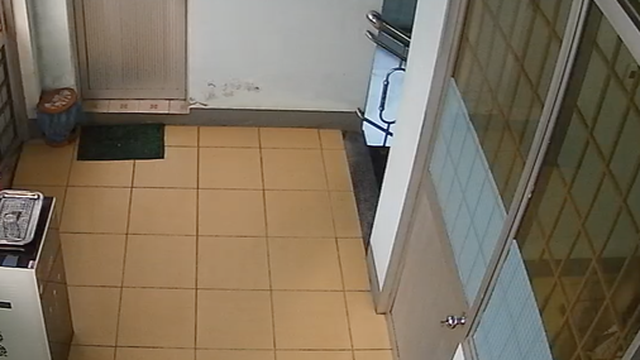 Lộ clip chủ tịch cùng nữ thành viên HĐQT quỹ tín dụng "mây mưa" trong cơ quan