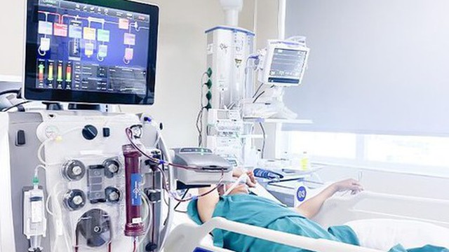 Máu biến thành màu trắng sau thói quen rượu bia mỗi ngày