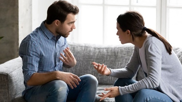 Bàn chuyện bán nhà cho con đi học trường quốc tế, tôi và chồng cãi nhau đến 3h sáng