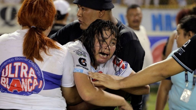 Chủ tịch FIFA chia buồn vụ giẫm đạp khiến 12 người thiệt mạng ở El Salvador