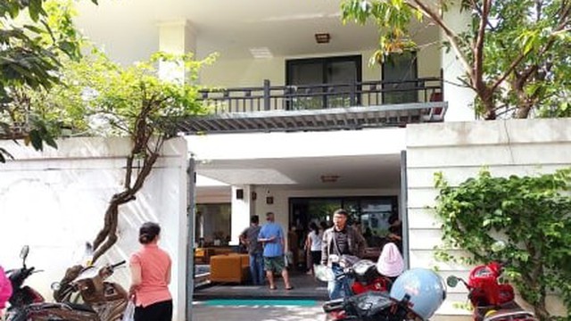 Người nhà vây trung tâm dưỡng lão không phép đòi tiền, tố lừa đảo