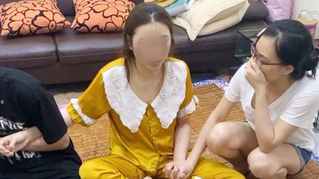 Tạm giữ bảo mẫu bạo hành trẻ sơ sinh ở Hà Nội