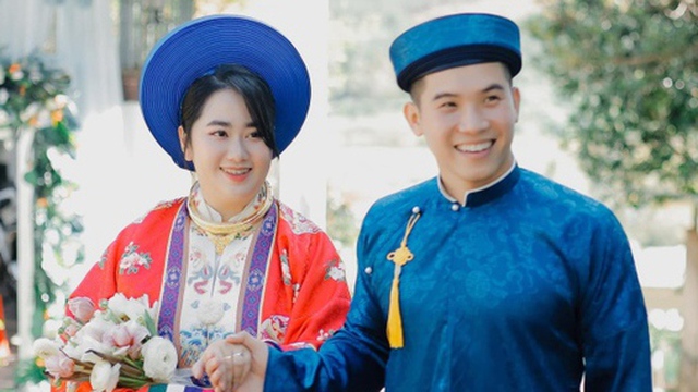 Cặp đôi lén gia đình sống thử nhưng yêu 11 năm mới làm đám cưới