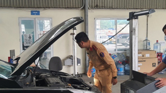 Giá kiểm định xe ô tô thay đổi thế nào khi Cục Đăng kiểm đề xuất tăng giá?