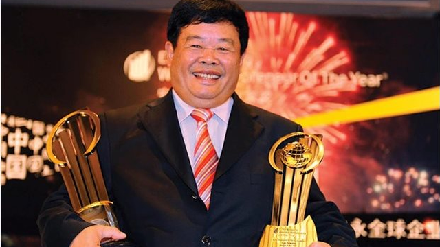 Thà quyên góp 26 tỷ đồng làm từ thiện, chứ nhất quyết không tăng lương cho nhân viên, triết lý kinh doanh của vị tỷ phú tưởng vô lý nhưng ai cũng phải gật gù