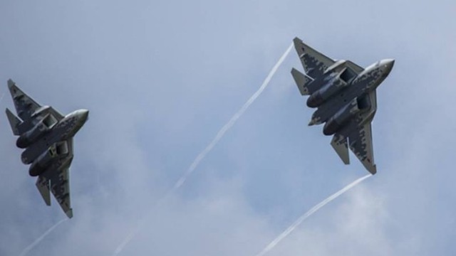Nhận thêm tên lửa có tầm bắn 300 km, tiêm kích Su-57 như ‘hổ mọc thêm cánh’