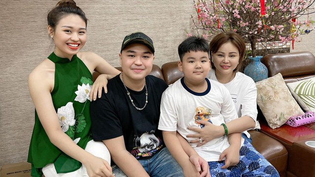 Nghệ sĩ Lê Giang tuổi 51: Vẫn một mình lẻ bóng nhưng mua được 3 căn nhà cho 3 con