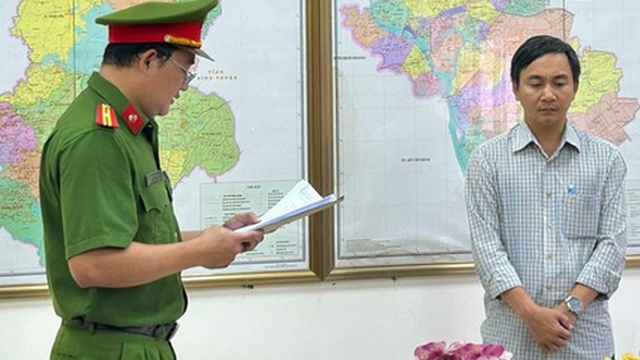 NÓNG: Bắt giam thêm 2 cán bộ liên quan vụ 500 căn biệt thự trái phép ở Đồng Nai