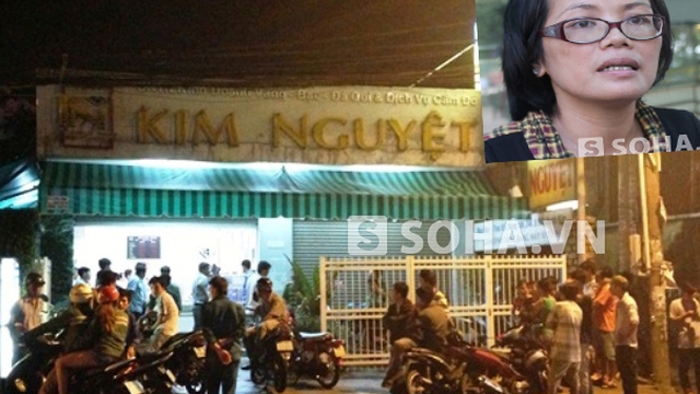 13 giây ám ảnh kinh hoàng của bà chủ tiệm vàng bị cướp