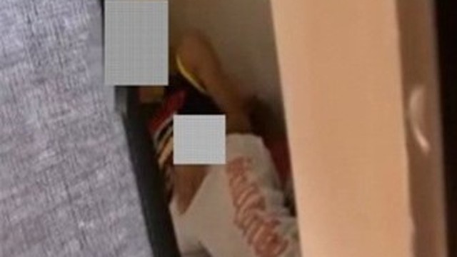 “Mát xa đồng tính, dính là tàn đời”