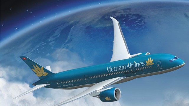 Một tiếp viên trưởng Vietnam Airlines bị đình chỉ bay