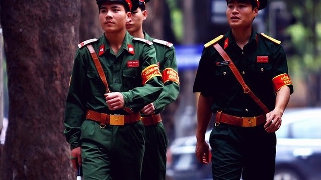 Trao giải: Việt Nam có nên dùng tên gọi Quân cảnh thay cho Kiểm soát quân sự?