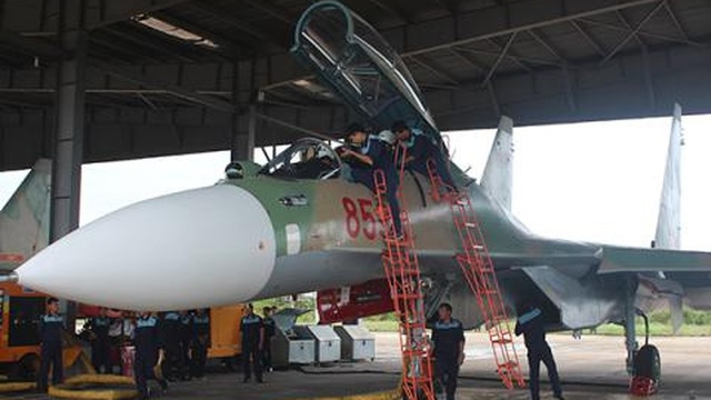 Sắp công bố nguyên nhân rơi máy bay Su-30MK2 và CASA-212