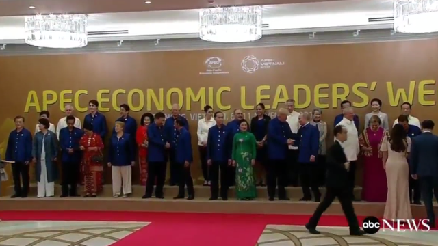Lễ đón chính thức và Quốc yến chiêu đãi các lãnh đạo APEC