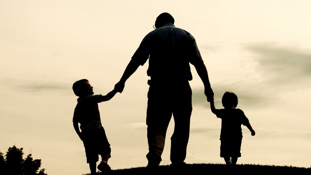 15 bí mật cuộc đời cha dạy con, đọc và ngẫm để vững bước trước mọi gian khó