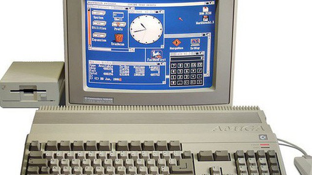 Nhìn lại hàng công nghệ đỉnh cao những năm 90 đây: máy tính RAM tận 1MB, TV 31 inch có jack A/V hiện đại