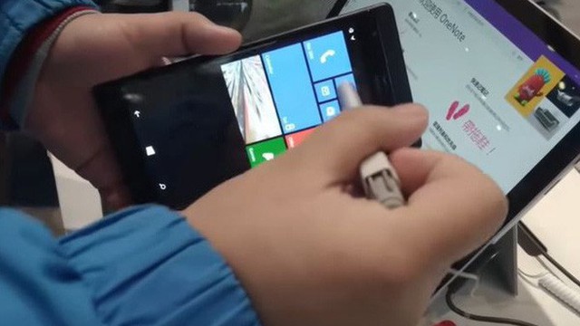 Rò rỉ video smartphone Lumia bí ẩn hỗ trợ Surface Pen