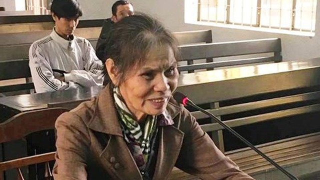 Đắk Lắk: Vợ vác cuốc đánh chết chồng lĩnh án 12 năm tù