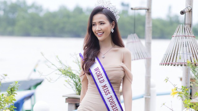 Hoa hậu Phan Thị Mơ quảng bá du lịch cho quê hương