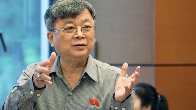 ĐB Trương Trọng Nghĩa: "Có người bằng cấp cao nhưng nói ngọng, viết sai chính tả"