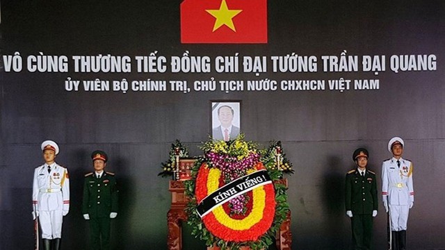 Hành trình đưa linh cữu Chủ tịch nước Trần Đại Quang qua những tuyến phố tại Ninh Bình