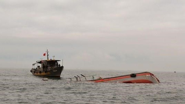 Thuyền trưởng tàu cá Cà Mau mất tích trên biển sau khi bị tàu Hải quân Thái Lan đâm chìm